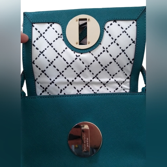 🔥SOLD 🔥 Kate Spade Sally Teal Small Crossbody Purse - Picture 2 of 4